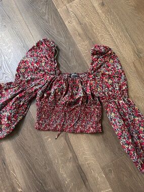 ARULA Red Floral Smocked Crop Top with Puff Sleeves